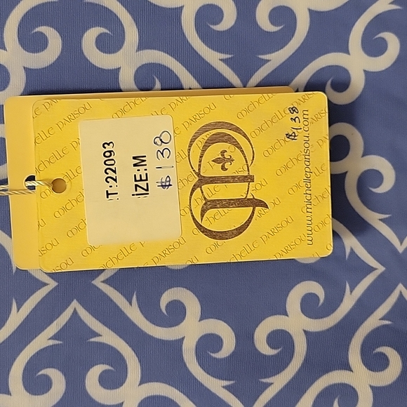 NWT Michelle Parisou top. ❤️ ♥️ 😍 Medium - Picture 2 of 8